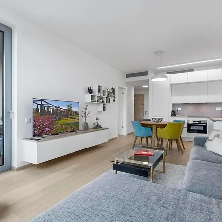 Daire Luxury Sky Park - Panoramic Castle Views Bratislava