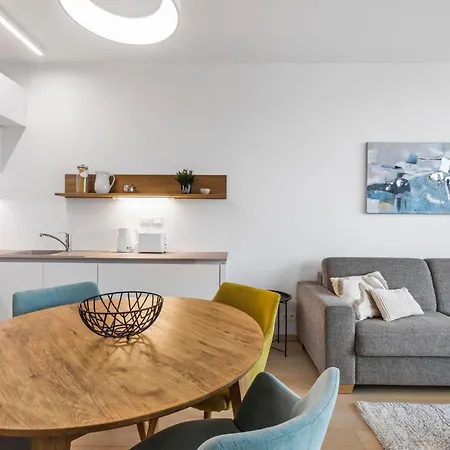 Apartamento Luxury Sky Park - Panoramic Castle Views *