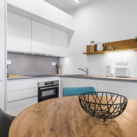 Daire Luxury Sky Park - Panoramic Castle Views *
