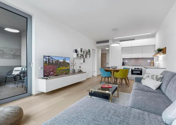 Apartment Luxury Sky Park - Panoramic Castle Views Pressburg