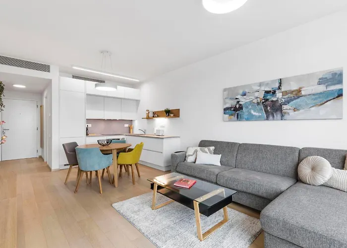 Luxury Sky Park - Panoramic Castle Views Pressburg