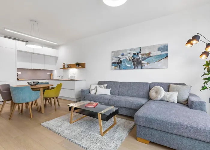 Apartment Luxury Sky Park - Panoramic Castle Views