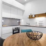 Appartement Luxury Sky Park - Panoramic Castle Views *