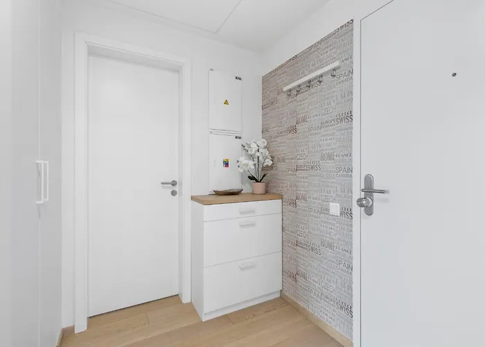 Apartman Luxury Sky Park - Panoramic Castle Views *